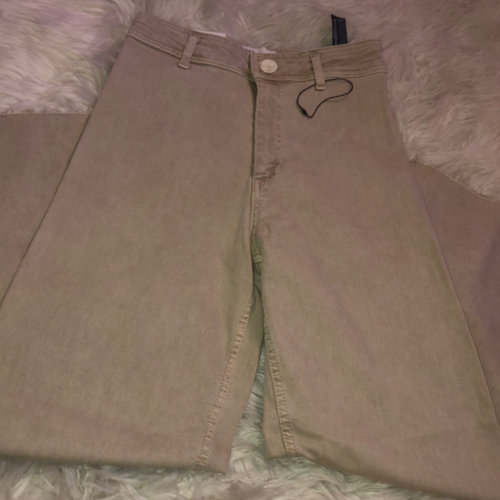 Zara cream wide leg jeans